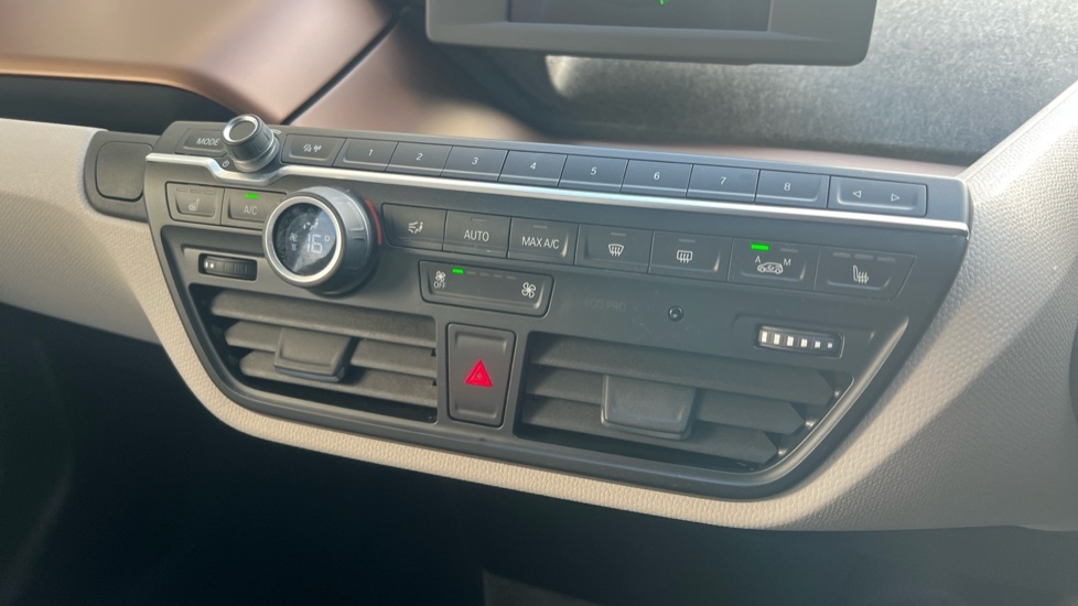 Used BMW i3 2022 for sale - 76854709: Photo 40