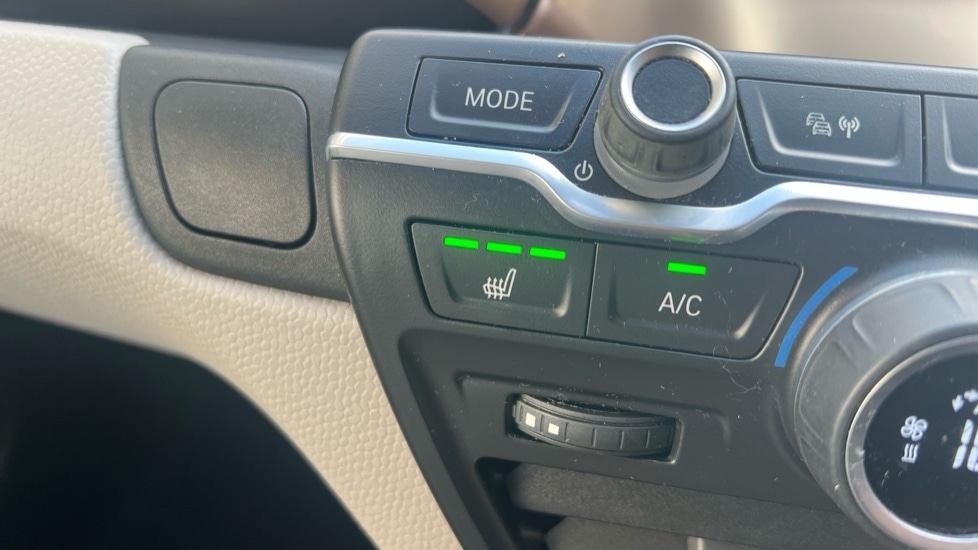 Used BMW i3 2022 for sale - 76854709: Photo 41