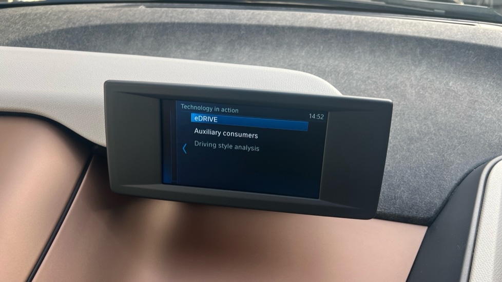 Used BMW i3 2022 for sale - 76854709: Photo 54