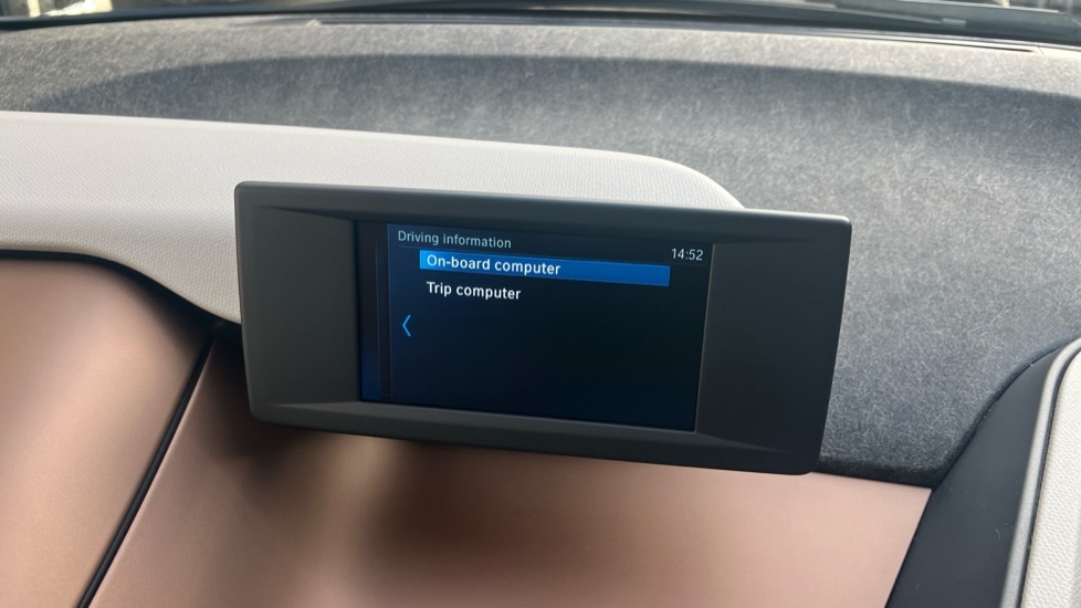 Used BMW i3 2022 for sale - 76854709: Photo 55