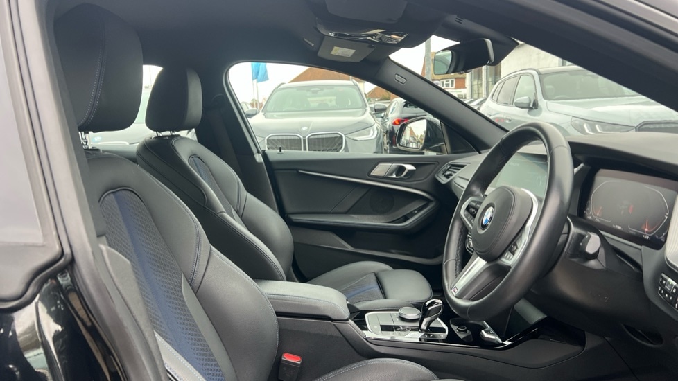 Used BMW 2 Series 2022 for sale - 76140243: Photo 11