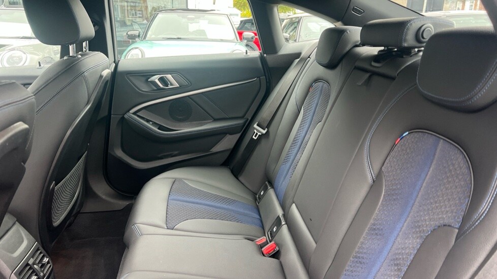 Used BMW 2 Series 2022 for sale - 76140243: Photo 12