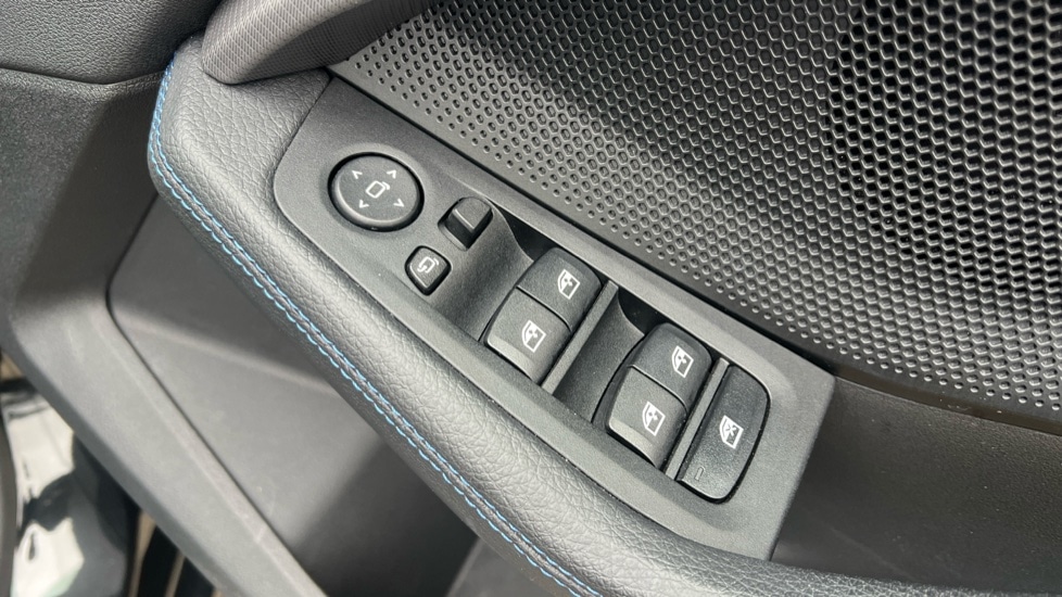 Used BMW 2 Series 2022 for sale - 76140243: Photo 29