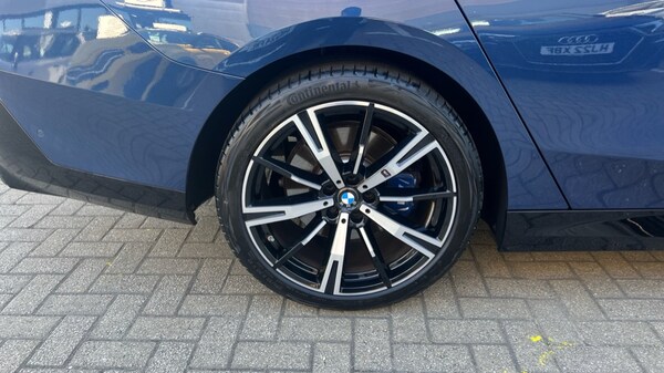 Used BMW 5 Series 2024 for sale - 76254931: Photo 27