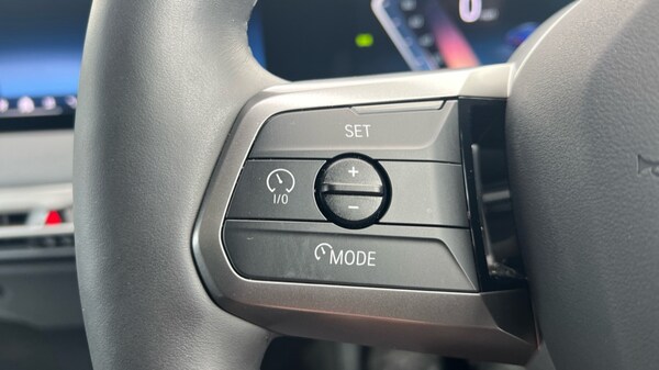 Used BMW iX 2025 for sale - 76203738: Photo 32