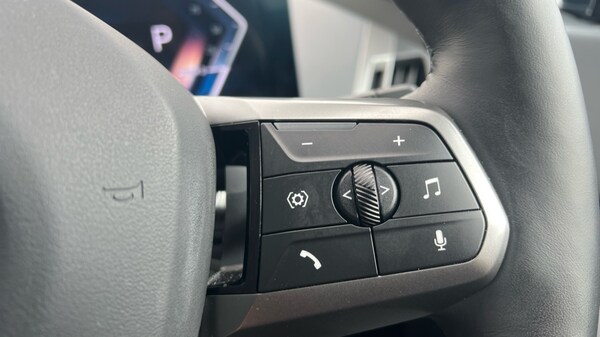Used BMW iX 2025 for sale - 76203738: Photo 33