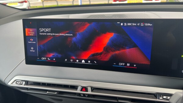 Used BMW iX 2025 for sale - 76203738: Photo 42