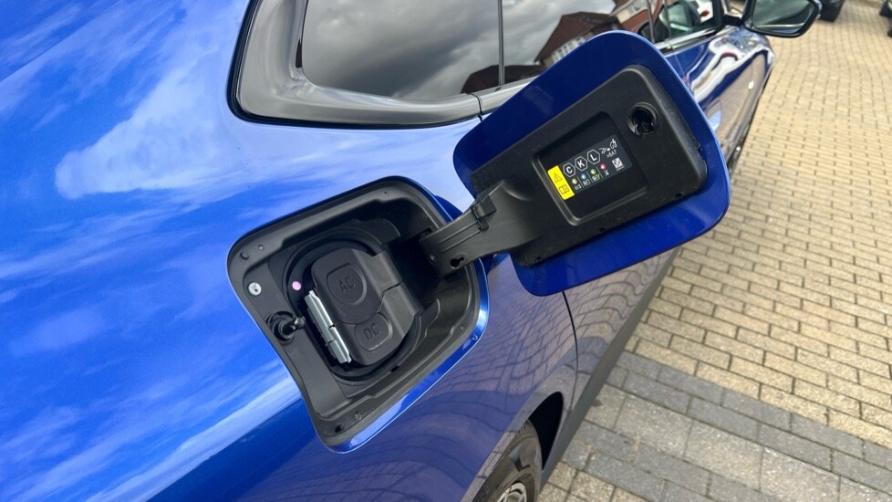 Used BMW i4 2025 for sale - 75934477: Photo 29