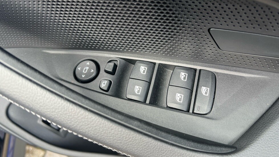 Used BMW i4 2025 for sale - 75934477: Photo 31