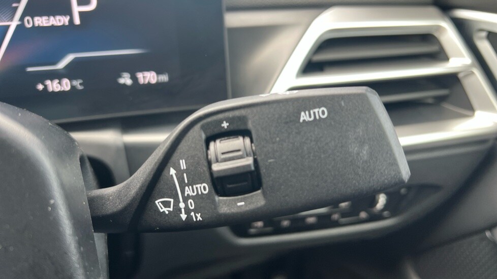 Used BMW i4 2025 for sale - 75934477: Photo 38