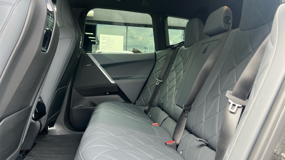 Used BMW iX 2025 for sale - 75984667: Photo 12