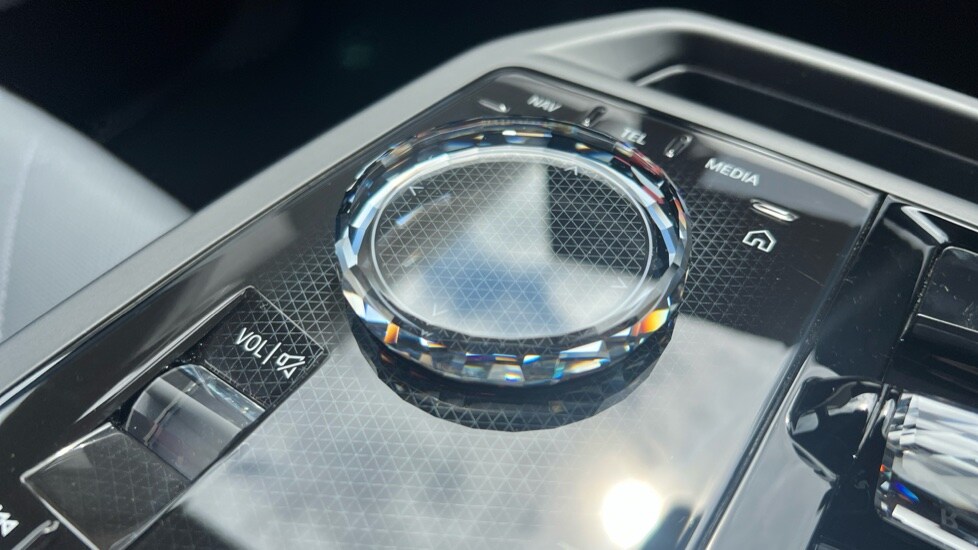 Used BMW iX 2025 for sale - 75984667: Photo 40