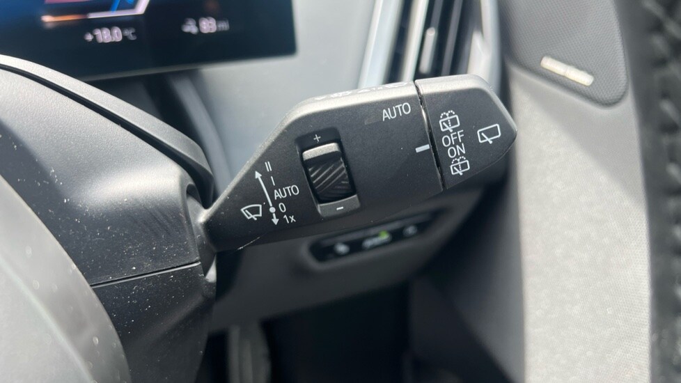 Used BMW iX 2025 for sale - 75984667: Photo 42