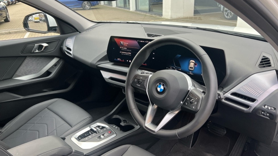 Used BMW 1 Series 2025 for sale - 76672568: Photo 6