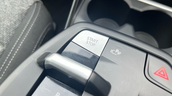 Used BMW iX1 2025 for sale - 76015162: Photo 39