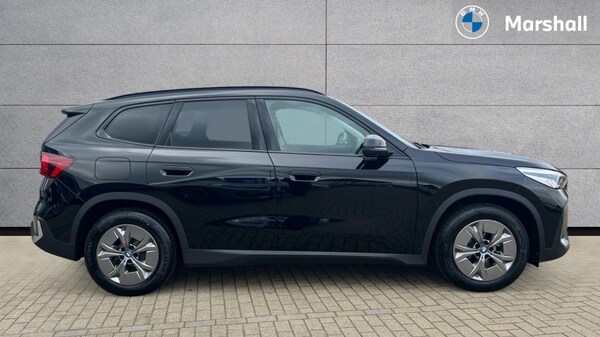Used BMW iX1 2025 for sale - 76015162: Photo 3