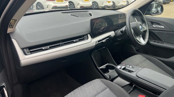 Used BMW iX1 2025 for sale - 76015162: Photo 7