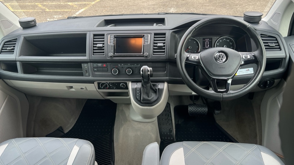 Used Volkswagen California 2018 for sale - 76635587: Photo 11