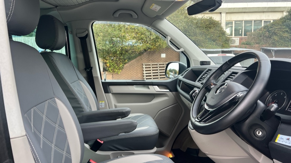 Used Volkswagen California 2018 for sale - 76635587: Photo 26