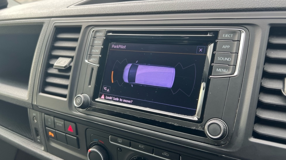 Used Volkswagen California 2018 for sale - 76635587: Photo 31