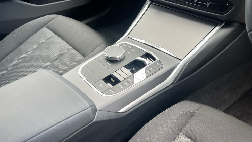 Used BMW 3 Series 2025 for sale - 76244440: Photo 10