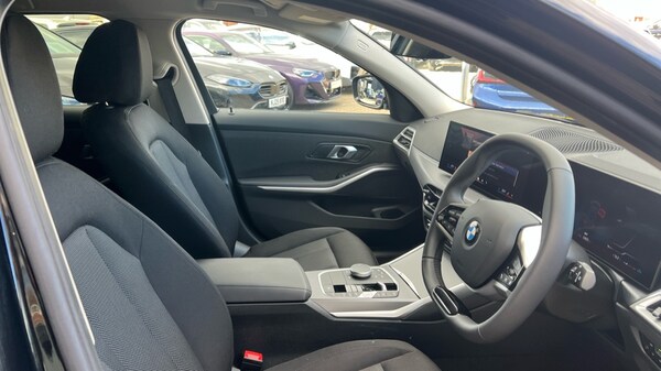 Used BMW 3 Series 2025 for sale - 76244440: Photo 11