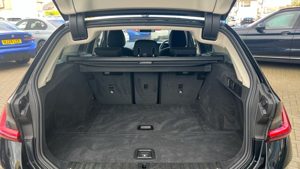 Used BMW 3 Series 2025 for sale - 76244440: Photo 13