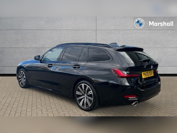 Used BMW 3 Series 2025 for sale - 76244440: Photo 2
