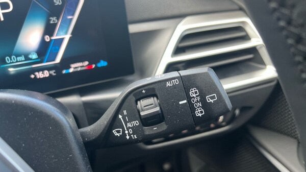 Used BMW 3 Series 2025 for sale - 76244440: Photo 42