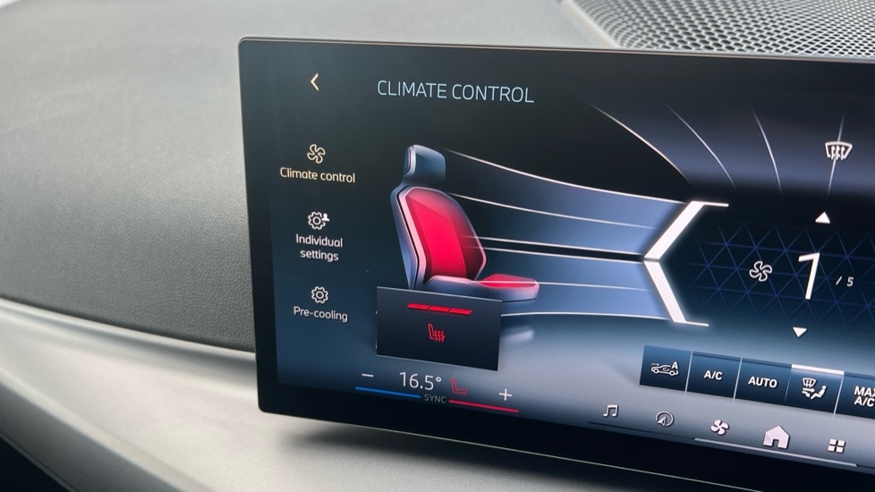 Used BMW 3 Series 2025 for sale - 76244440: Photo 45