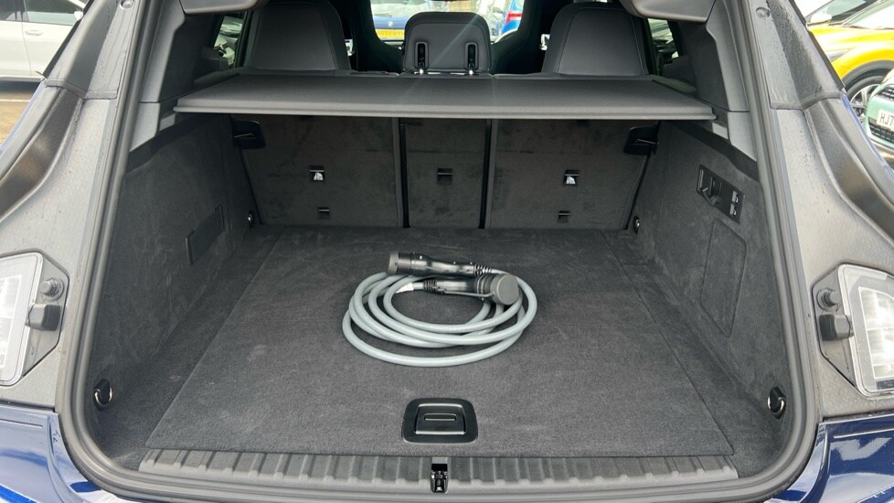 Used BMW iX 2025 for sale - 76609675: Photo 13