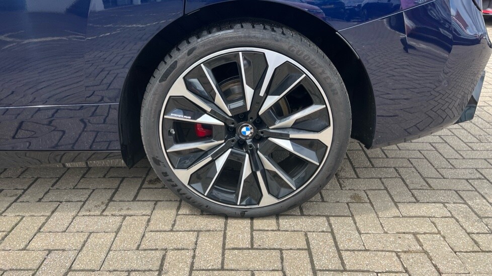 Used BMW iX 2025 for sale - 76609675: Photo 26