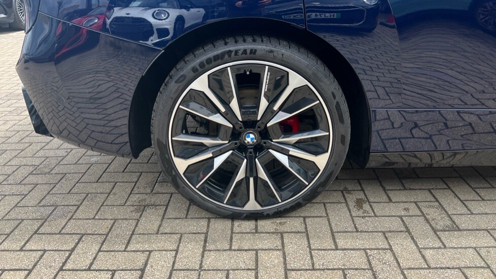 Used BMW iX 2025 for sale - 76609675: Photo 27