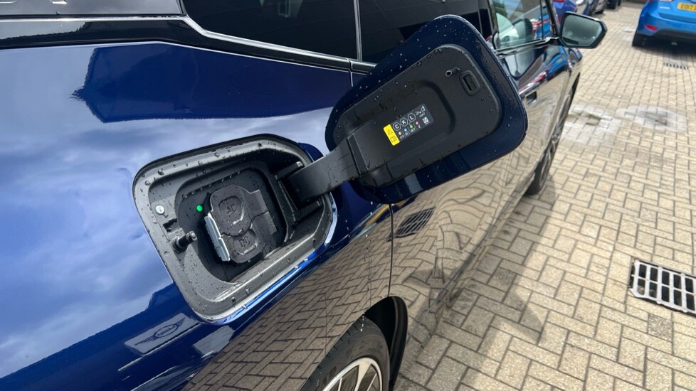 Used BMW iX 2025 for sale - 76609675: Photo 29