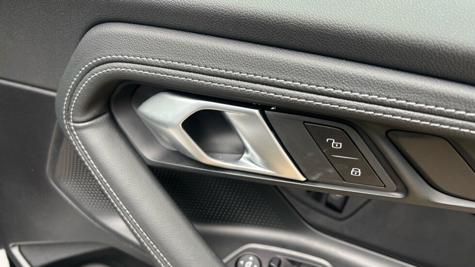 Used BMW 2 Series 2025 for sale - 76302310: Photo 52