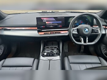 Used BMW i5 2025 for sale - 76375524: Photo