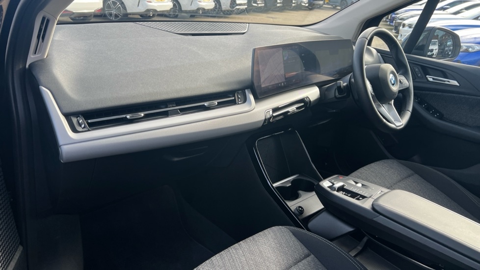 Used BMW 2 Series 2025 for sale - 76140066: Photo 7