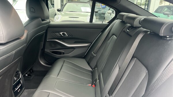 Used BMW 3 Series 2025 for sale - 76244546: Photo 12