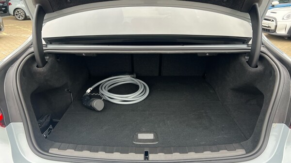 Used BMW 3 Series 2025 for sale - 76244546: Photo 13
