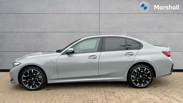 Used BMW 3 Series 2025 for sale - 76244546: Photo 24