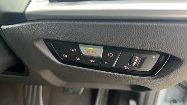 Used BMW 3 Series 2025 for sale - 76244546: Photo 33