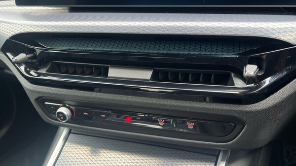 Used BMW 3 Series 2025 for sale - 76244546: Photo 38