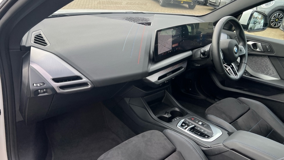 Used BMW 2 Series 2025 for sale - 77031330: Photo 7