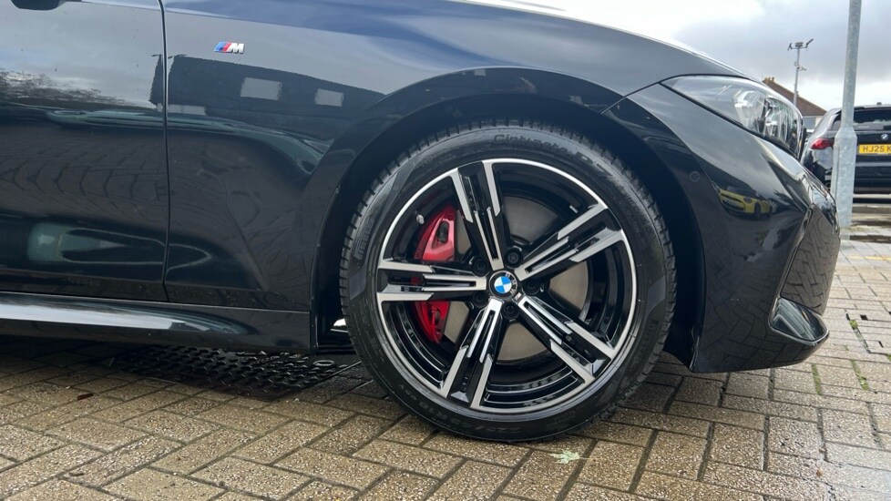 Used BMW 3 Series 2025 for sale - 76302447: Photo 14