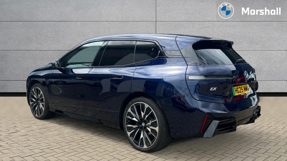 Used BMW iX 2025 for sale - 76652388: Photo 2