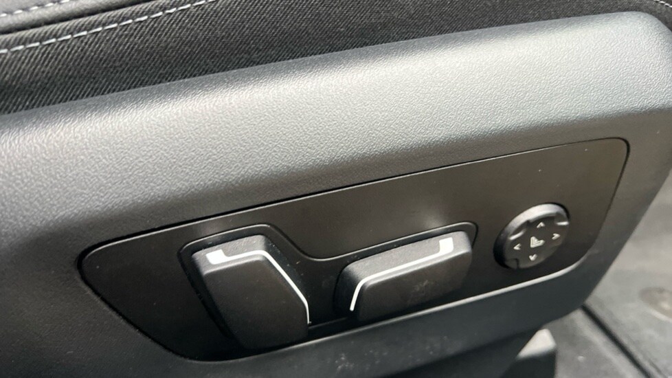 Used BMW i5 2025 for sale - 76255068: Photo 36