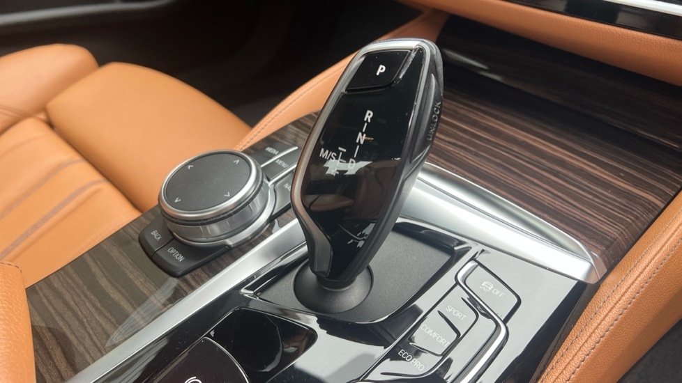 Used BMW 5 Series 2021 for sale - 76466210: Photo 35