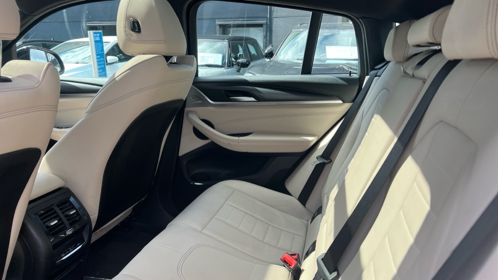 Used BMW X4 2019 for sale - 76203784: Photo 12