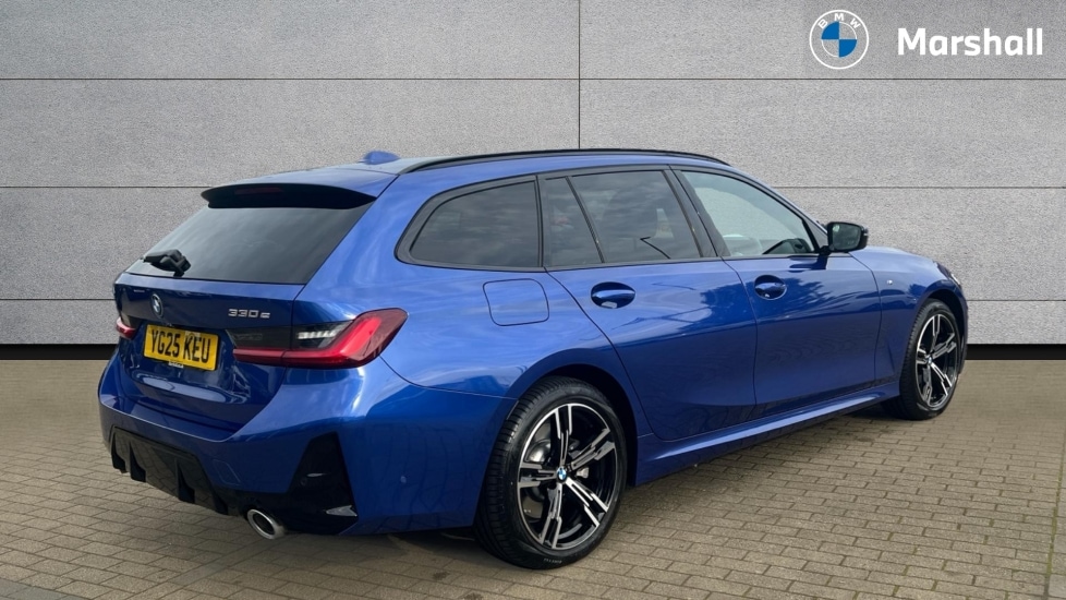 Used BMW 3 Series 2025 for sale - 76079170: Photo 22
