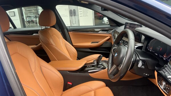 Used BMW 5 Series 2021 for sale - 76168742: Photo 11